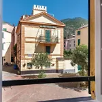 Piazza Bertamino Apartamento