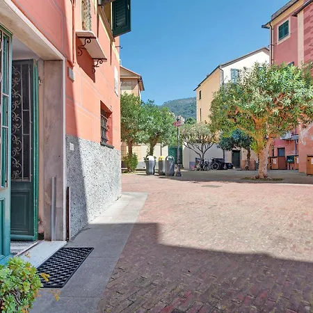 Piazza Bertamino * Bonassola